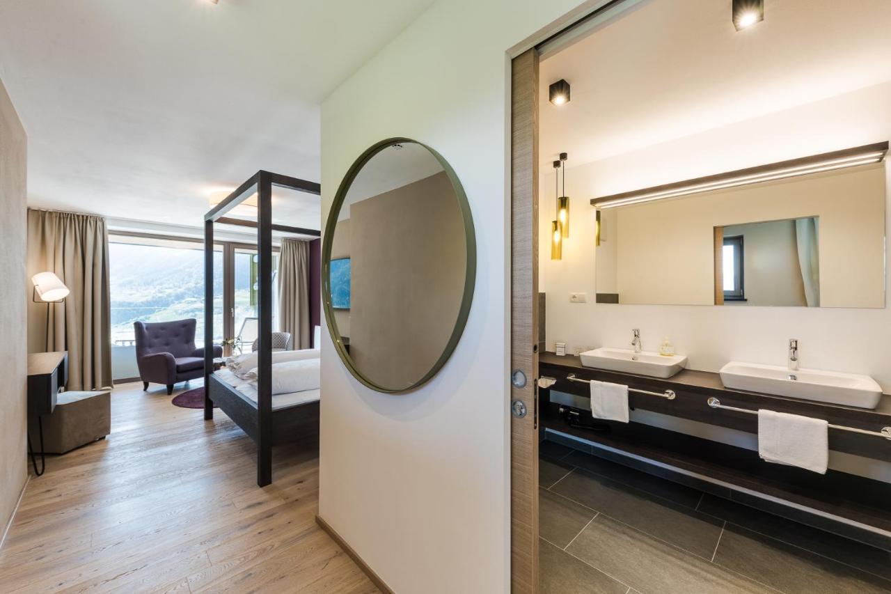 Oliven- & Genusshotel Hirzer Schenna Extérieur photo