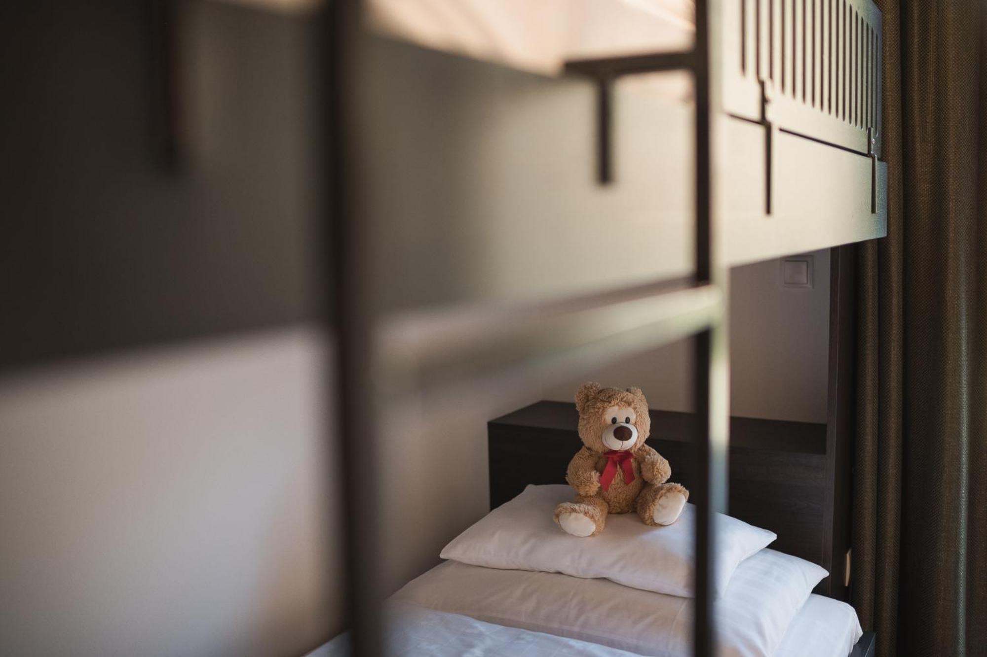 Oliven- & Genusshotel Hirzer Schenna Chambre photo